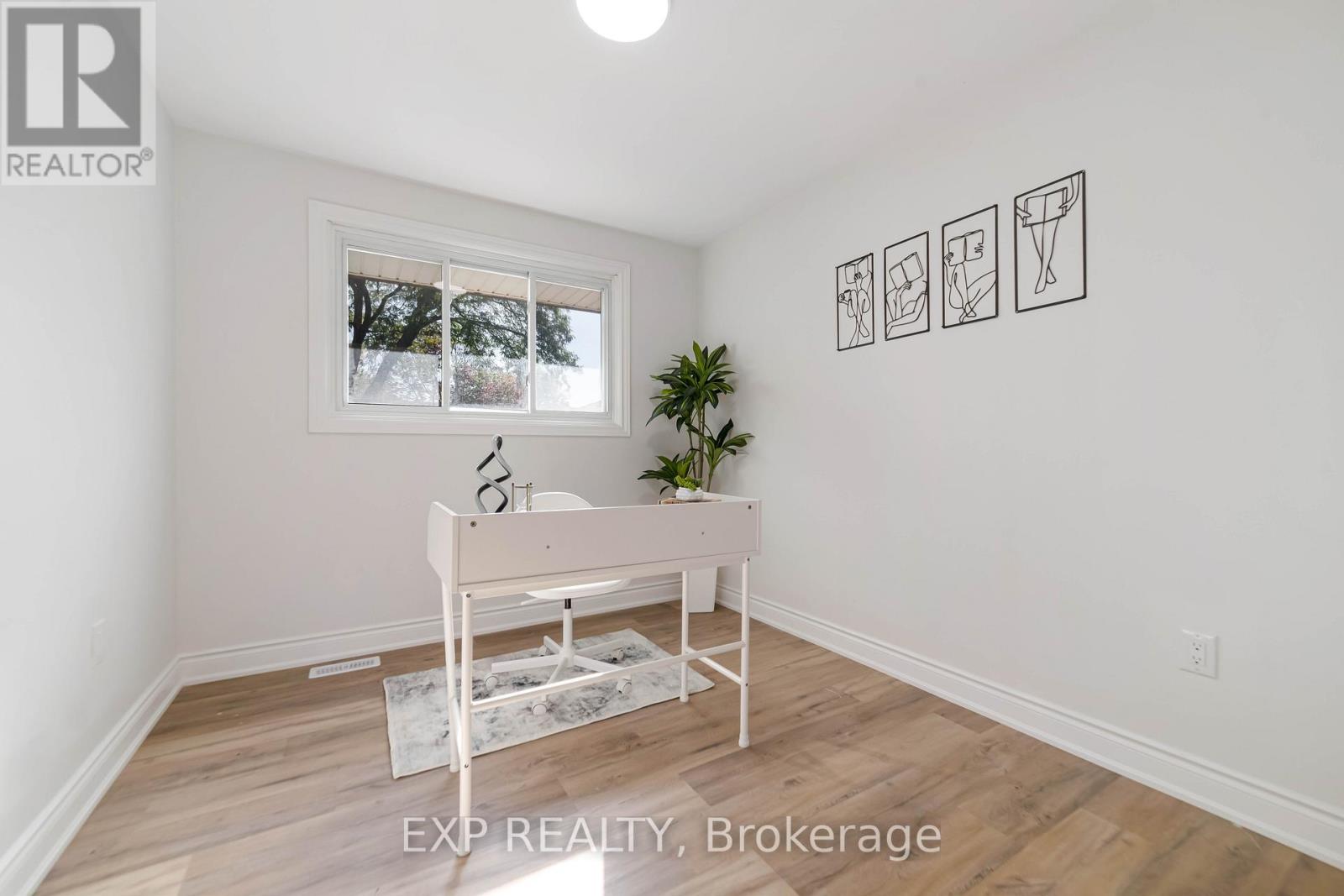 1487 Beckworth Avenue, London East (East D), Ontario  N5V 2K8 - Photo 21 - X12445287