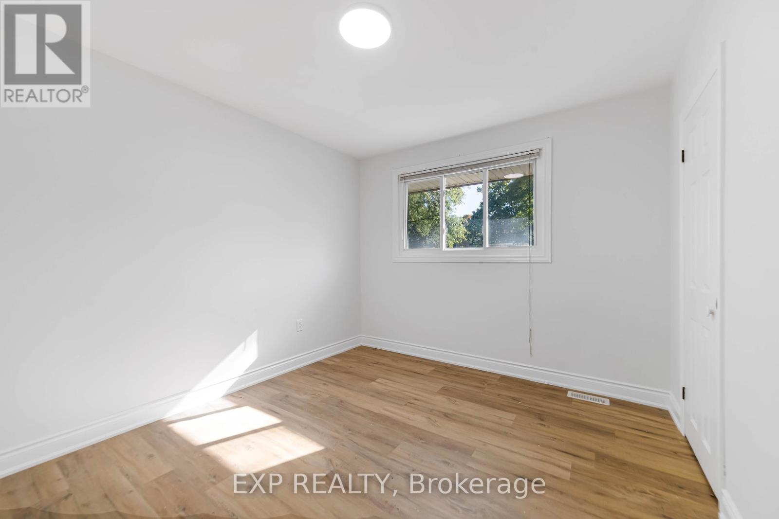 1487 Beckworth Avenue, London East (East D), Ontario  N5V 2K8 - Photo 23 - X12445287