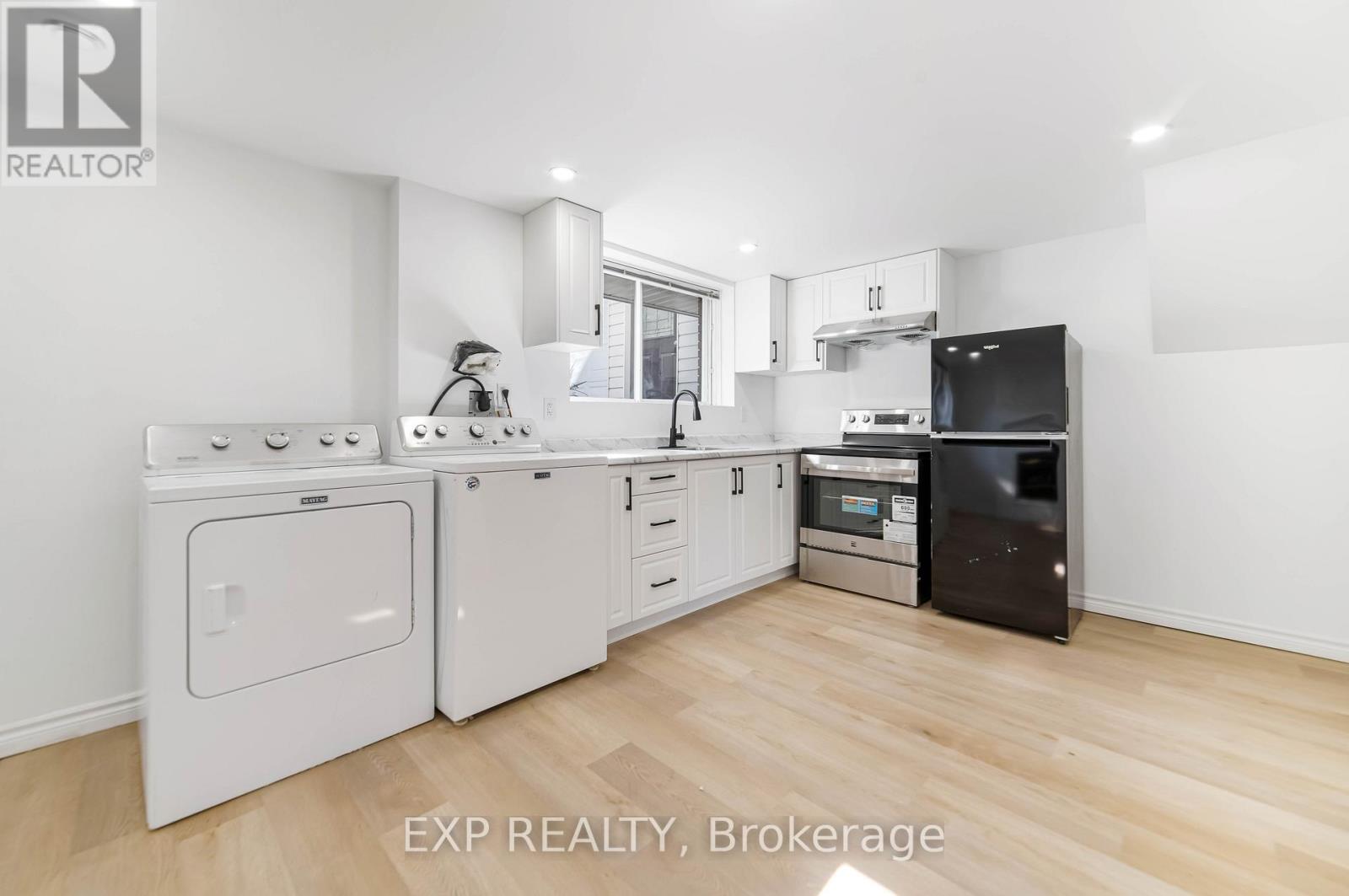 1487 Beckworth Avenue, London East (East D), Ontario  N5V 2K8 - Photo 30 - X12445287