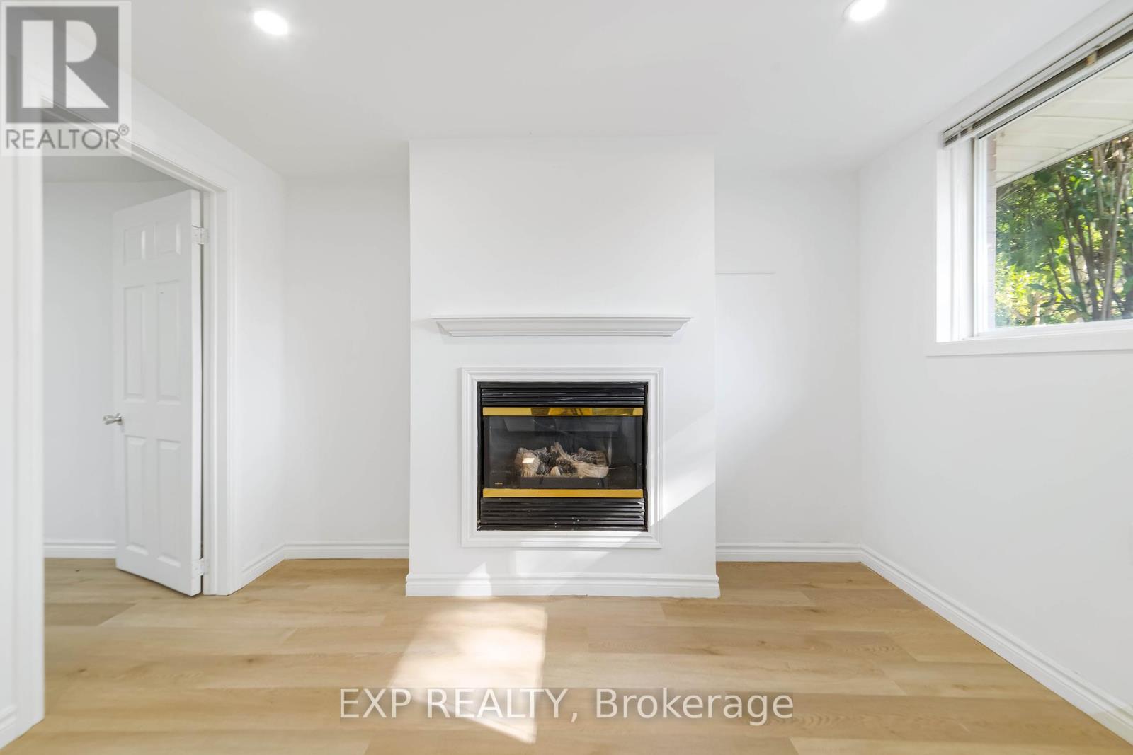 1487 Beckworth Avenue, London East (East D), Ontario  N5V 2K8 - Photo 32 - X12445287