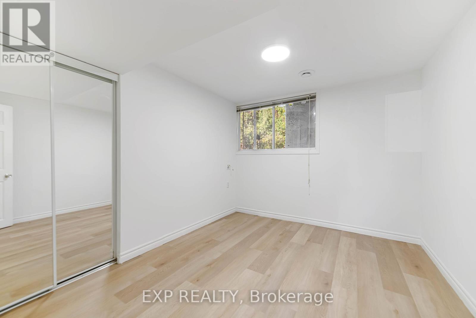 1487 Beckworth Avenue, London East (East D), Ontario  N5V 2K8 - Photo 33 - X12445287