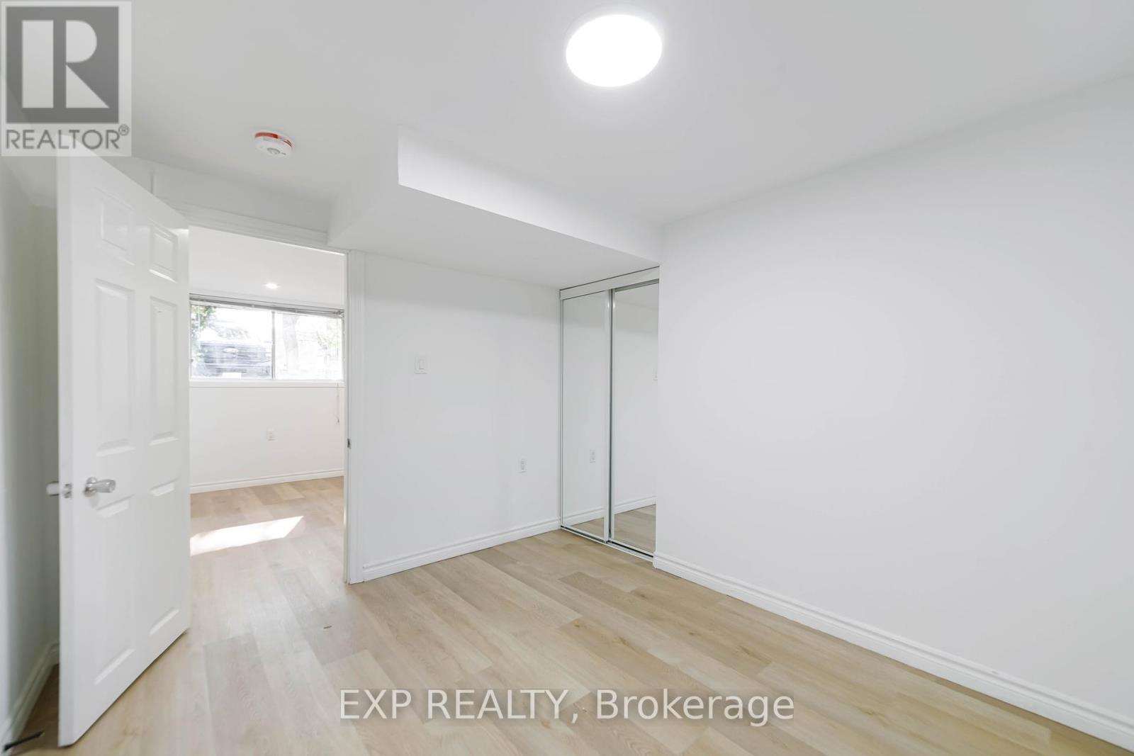 1487 Beckworth Avenue, London East (East D), Ontario  N5V 2K8 - Photo 34 - X12445287