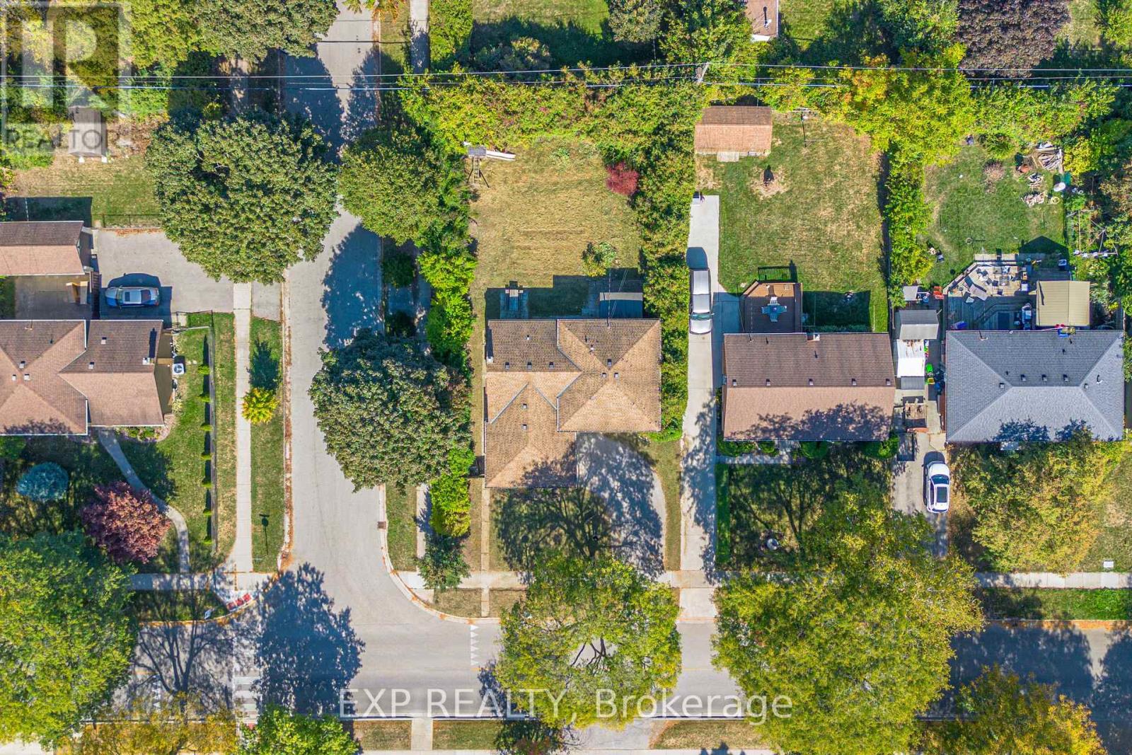 1487 Beckworth Avenue, London East (East D), Ontario  N5V 2K8 - Photo 46 - X12445287