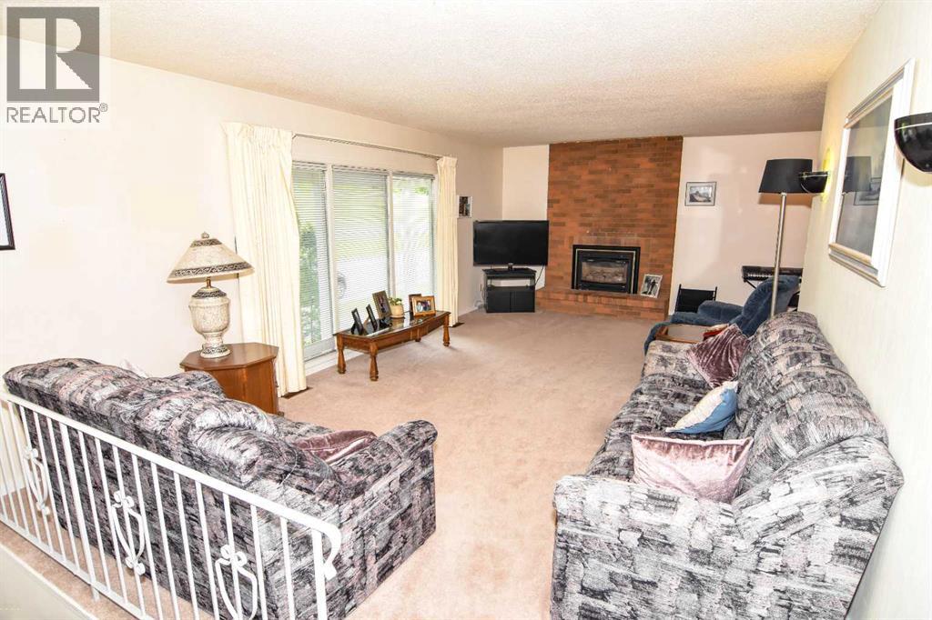 1356 Southdale Crescent Sw, Calgary, Alberta  T2W 1W2 - Photo 17 - A2248844