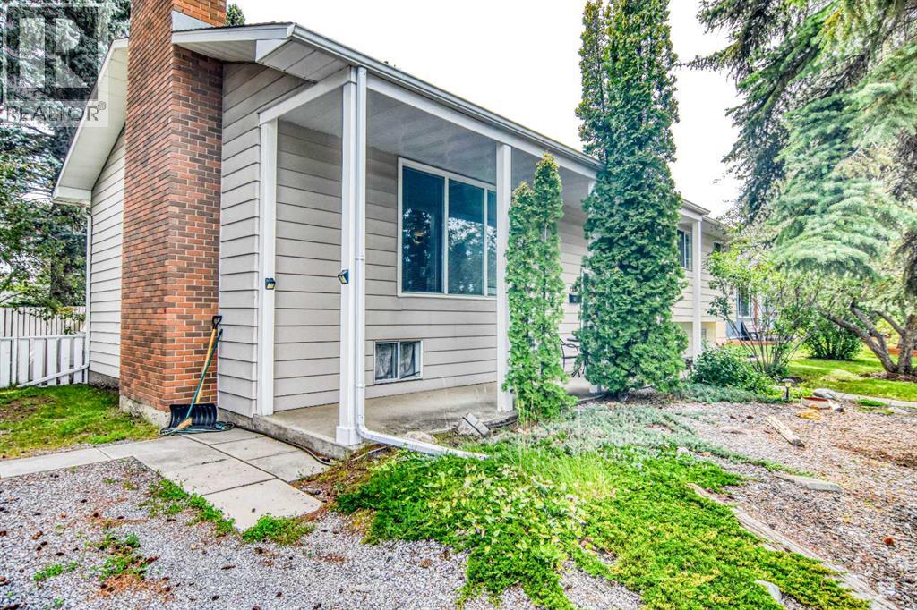 1356 Southdale Crescent Sw, Calgary, Alberta  T2W 1W2 - Photo 9 - A2248844