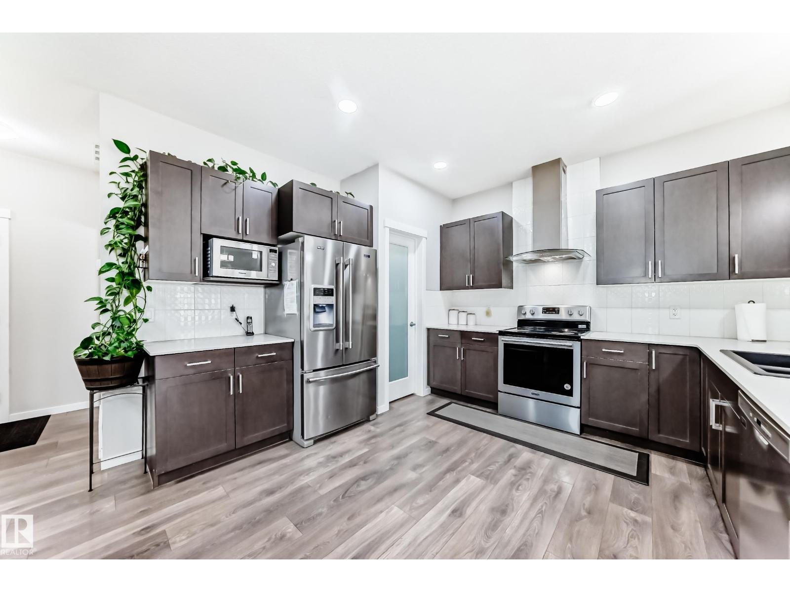 12212 176 Av Nw Nw, Edmonton, Alberta  T5X 0L2 - Photo 5 - E4460895