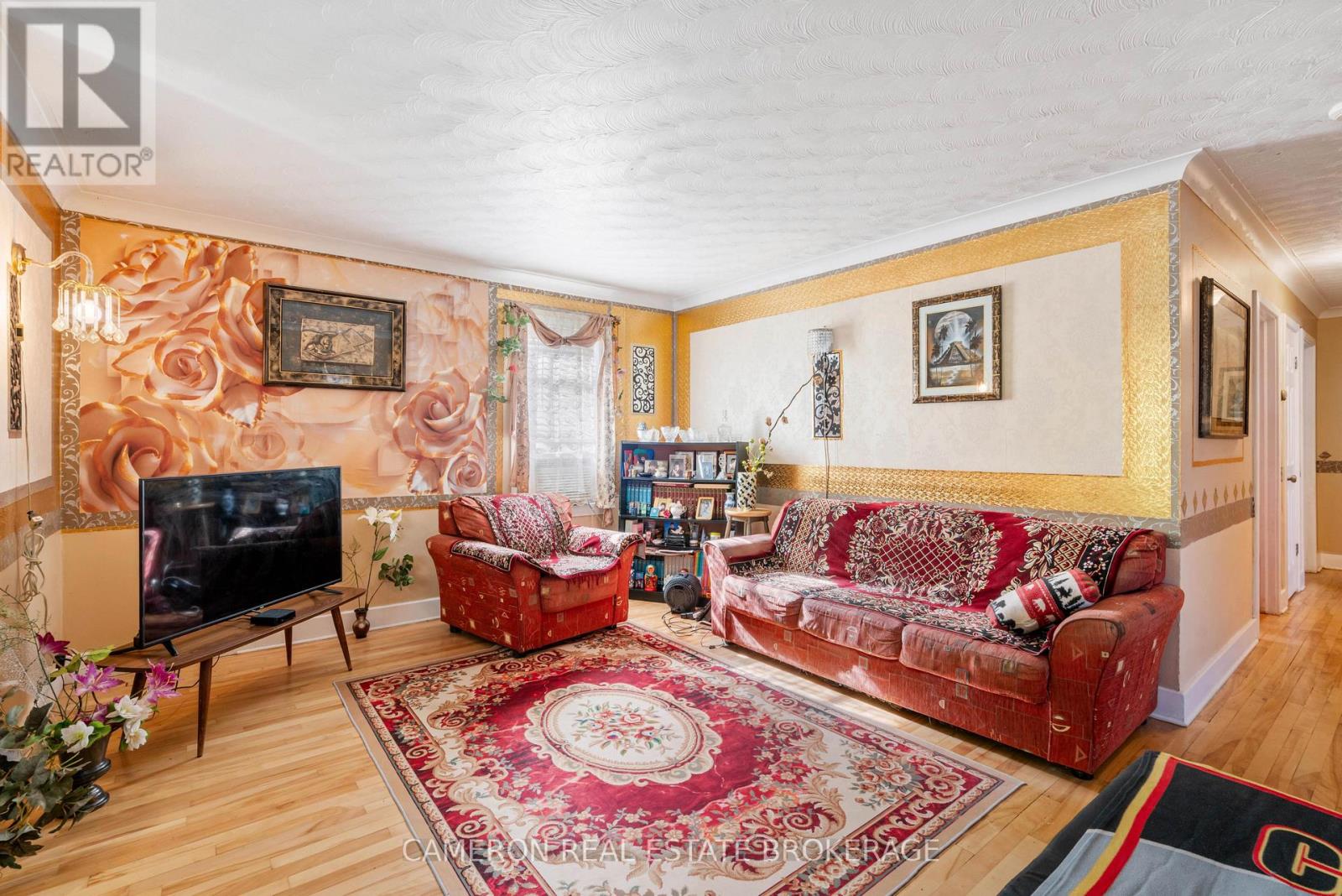 511 St Felix Street, Cornwall, Ontario  K6H 5B2 - Photo 10 - X12445328