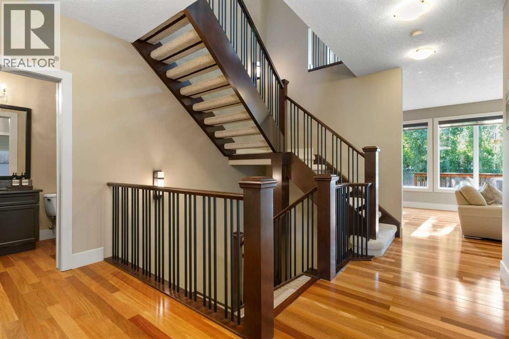 121 Panatella Green Nw, Calgary, Alberta  T3K 0M6 - Photo 7 - A2249016