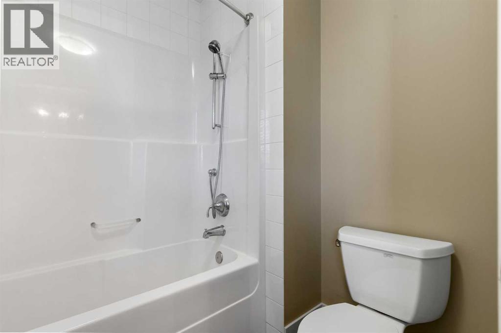 121 Panatella Green Nw, Calgary, Alberta  T3K 0M6 - Photo 40 - A2249016