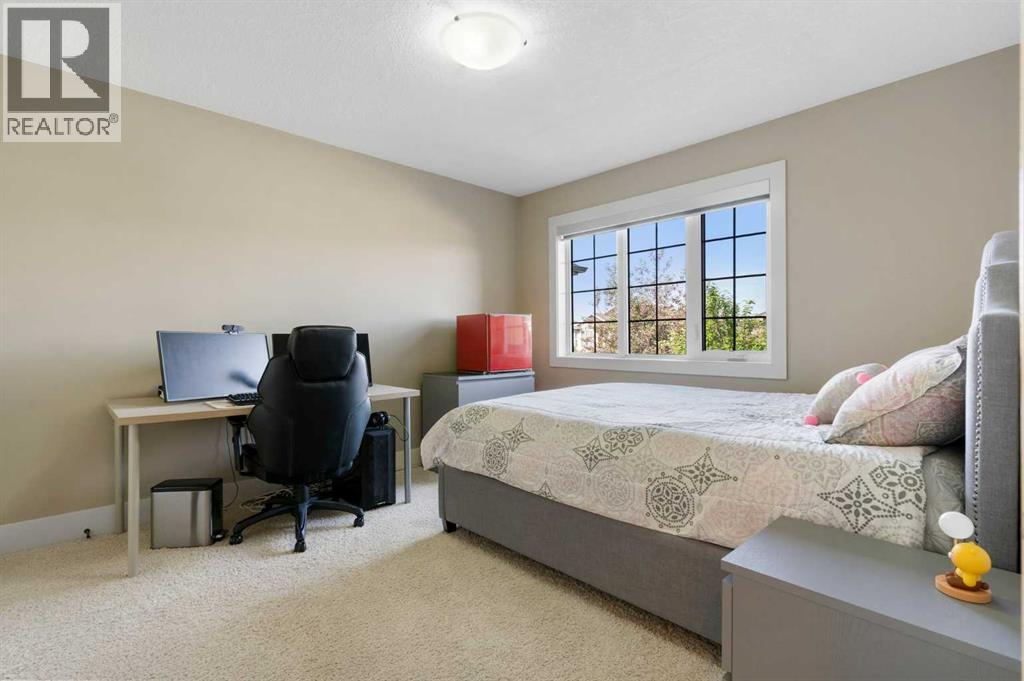 121 Panatella Green Nw, Calgary, Alberta  T3K 0M6 - Photo 35 - A2249016