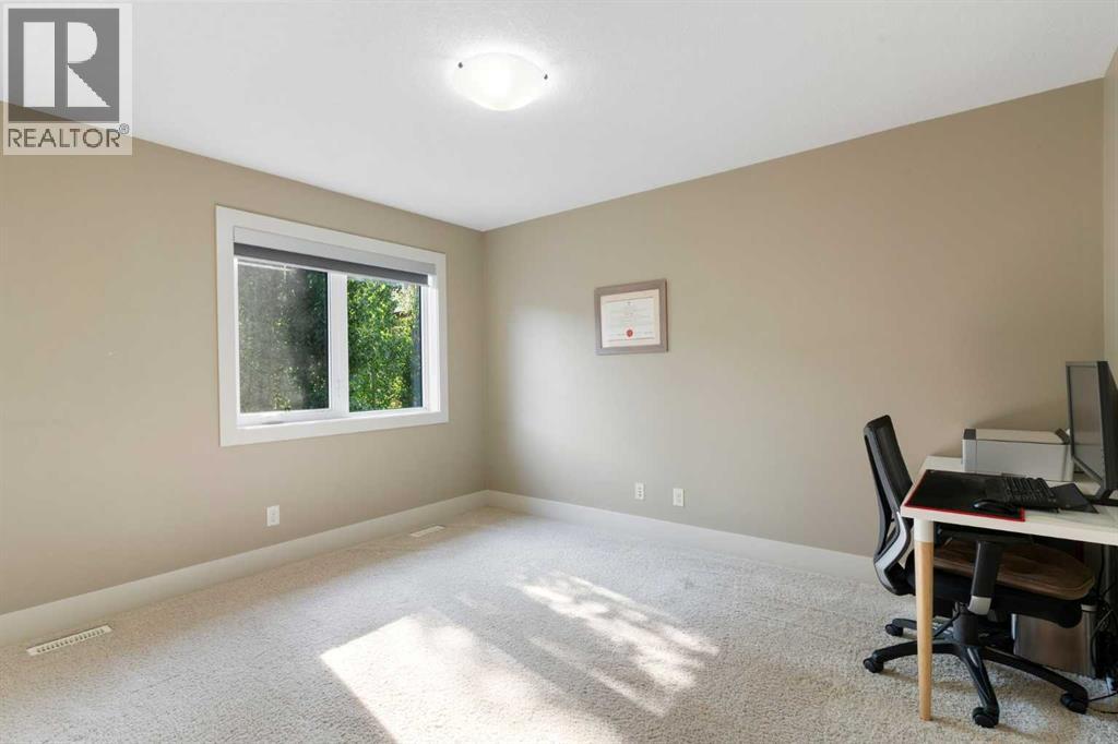 121 Panatella Green Nw, Calgary, Alberta  T3K 0M6 - Photo 37 - A2249016