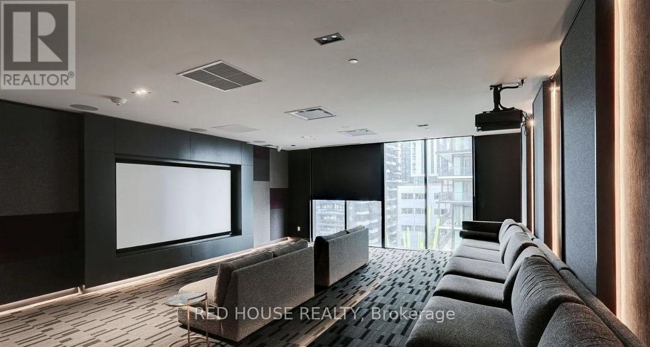 520 - 330 Richmond Street W, Toronto, Ontario  M5V 1X2 - Photo 24 - C12445327