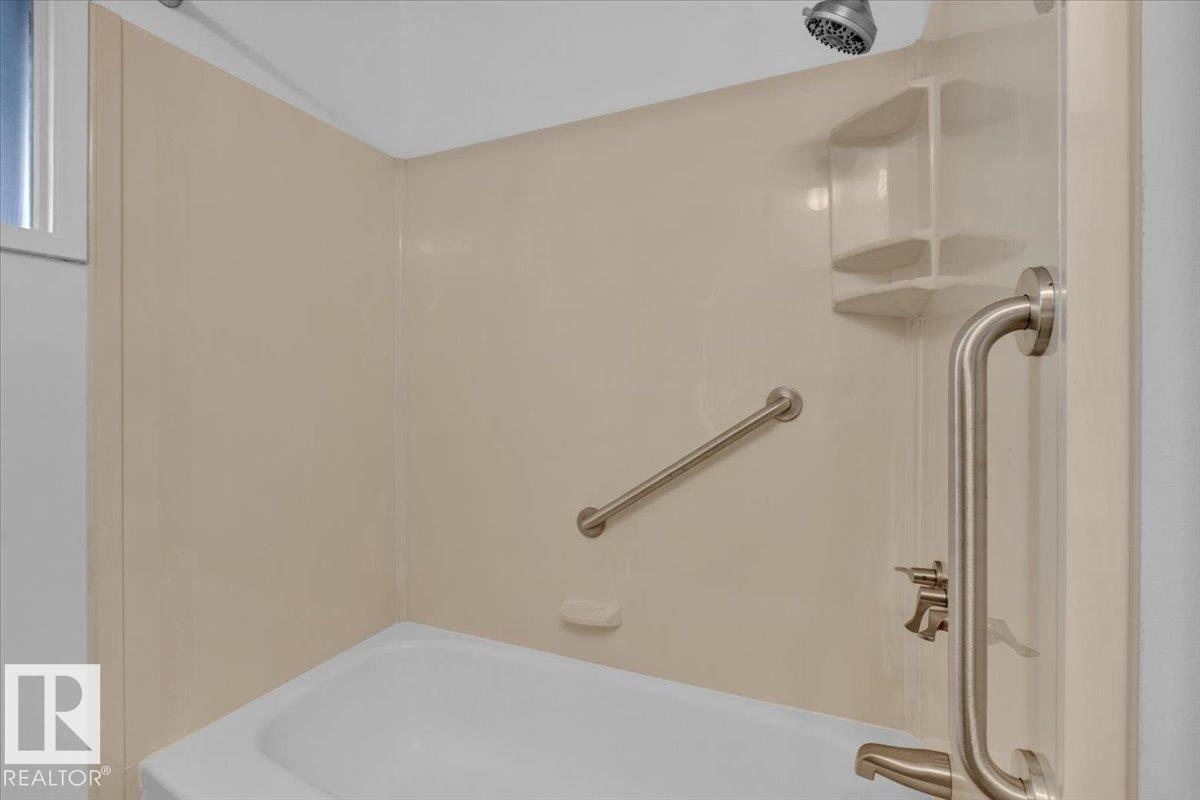 11739 39 Av Nw, Edmonton, Alberta  T6J 0M8 - Photo 26 - E4460894