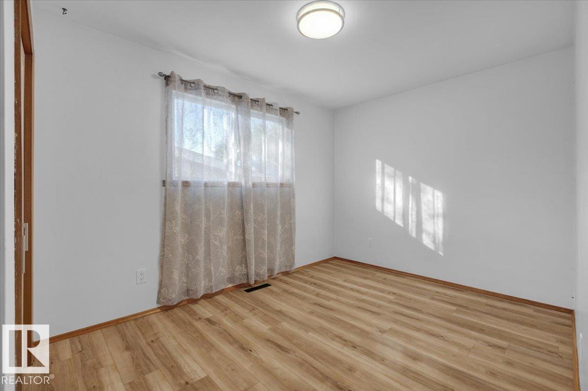 11739 39 Av Nw, Edmonton, Alberta  T6J 0M8 - Photo 28 - E4460894