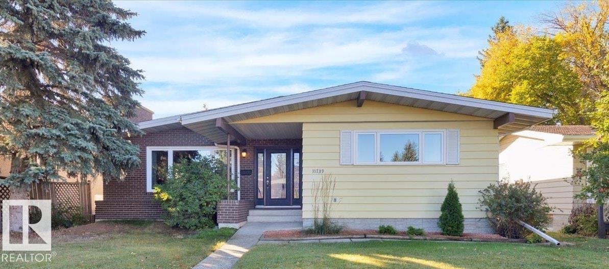 11739 39 Av Nw, Edmonton, Alberta  T6J 0M8 - Photo 2 - E4460894
