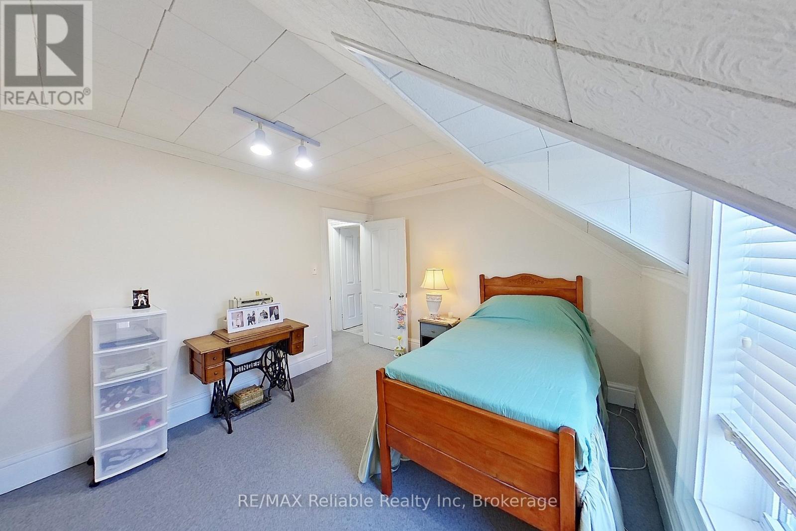 91 King Street, Bluewater (Hensall), Ontario  N0M 1X0 - Photo 39 - X12445371
