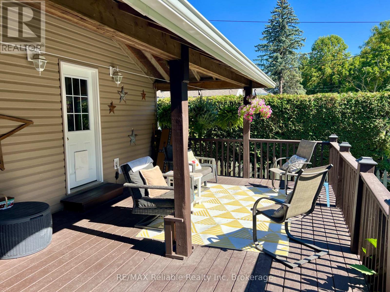 91 King Street, Bluewater (Hensall), Ontario  N0M 1X0 - Photo 43 - X12445371