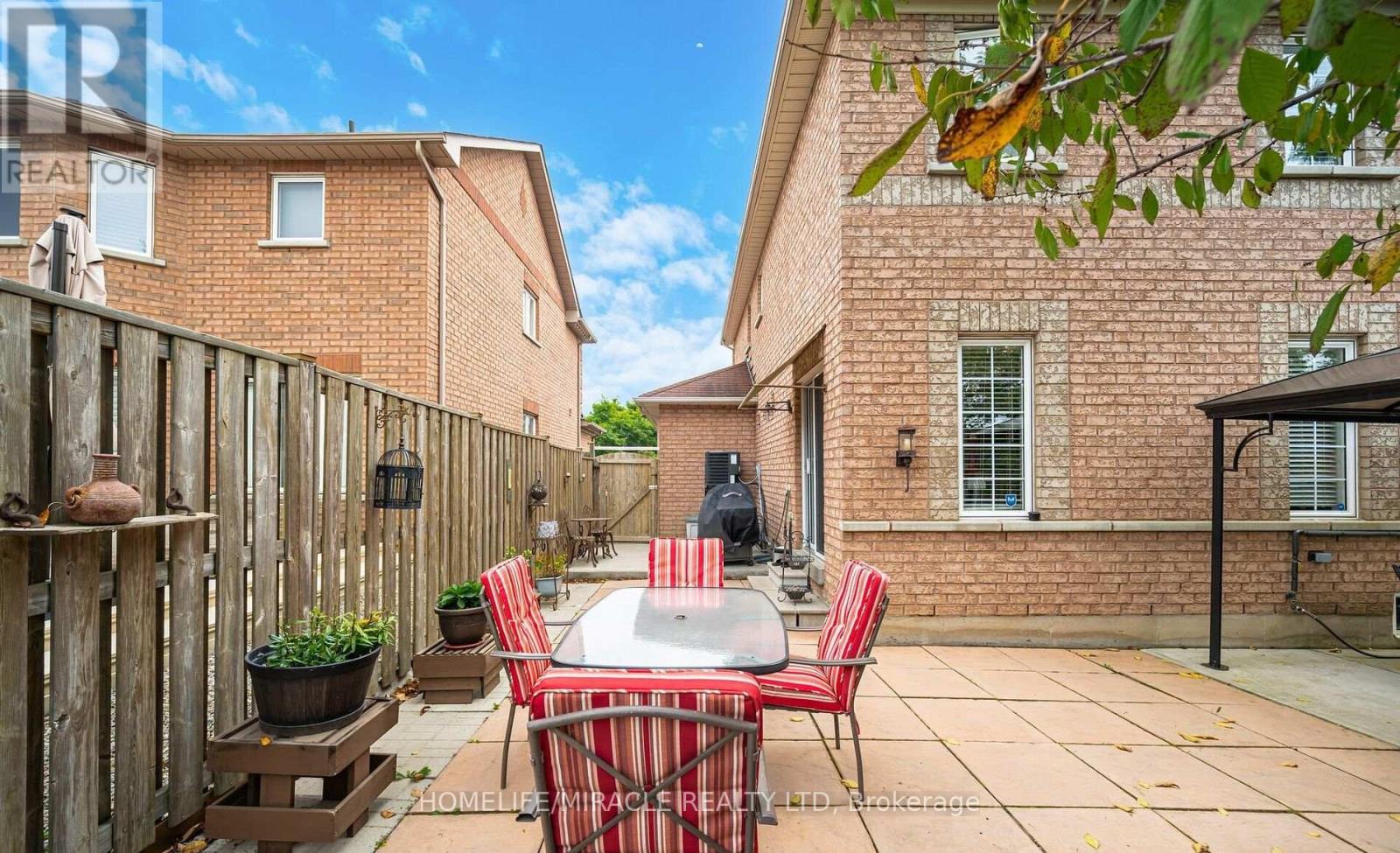 129 Van Scott Drive, Brampton, Ontario  L7A 2C7 - Photo 40 - W12445322