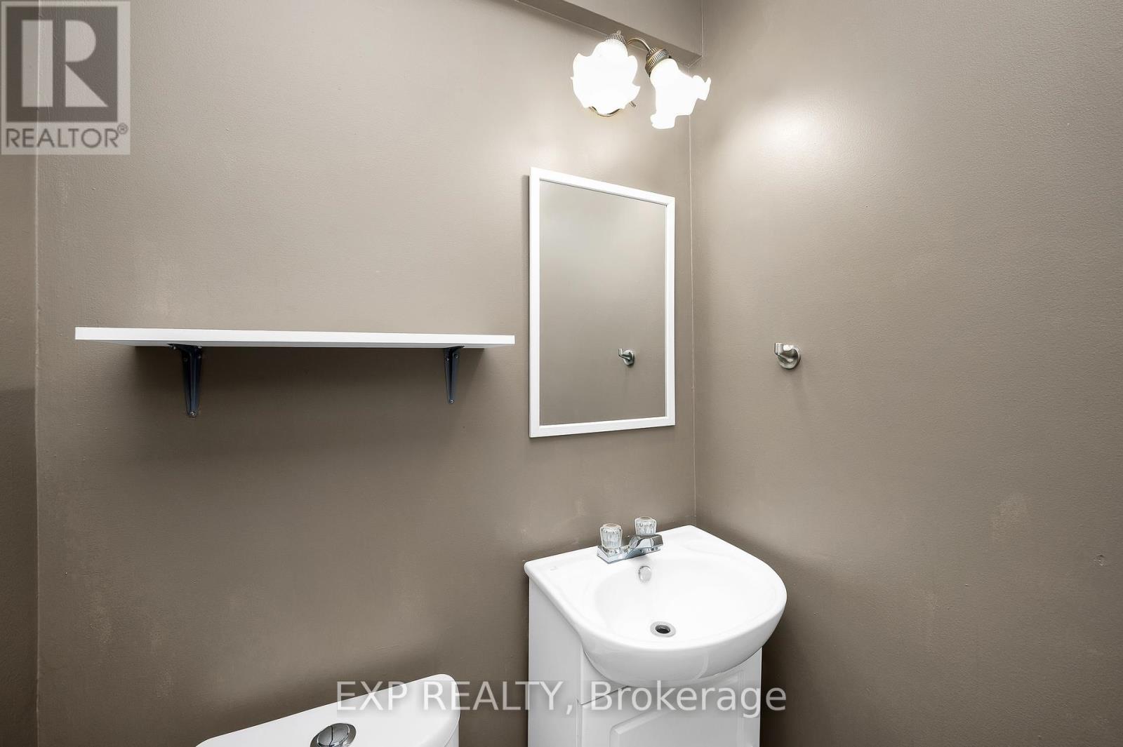 21 - 5017 Pinedale Avenue, Burlington, Ontario  L7L 5J6 - Photo 16 - W12445337