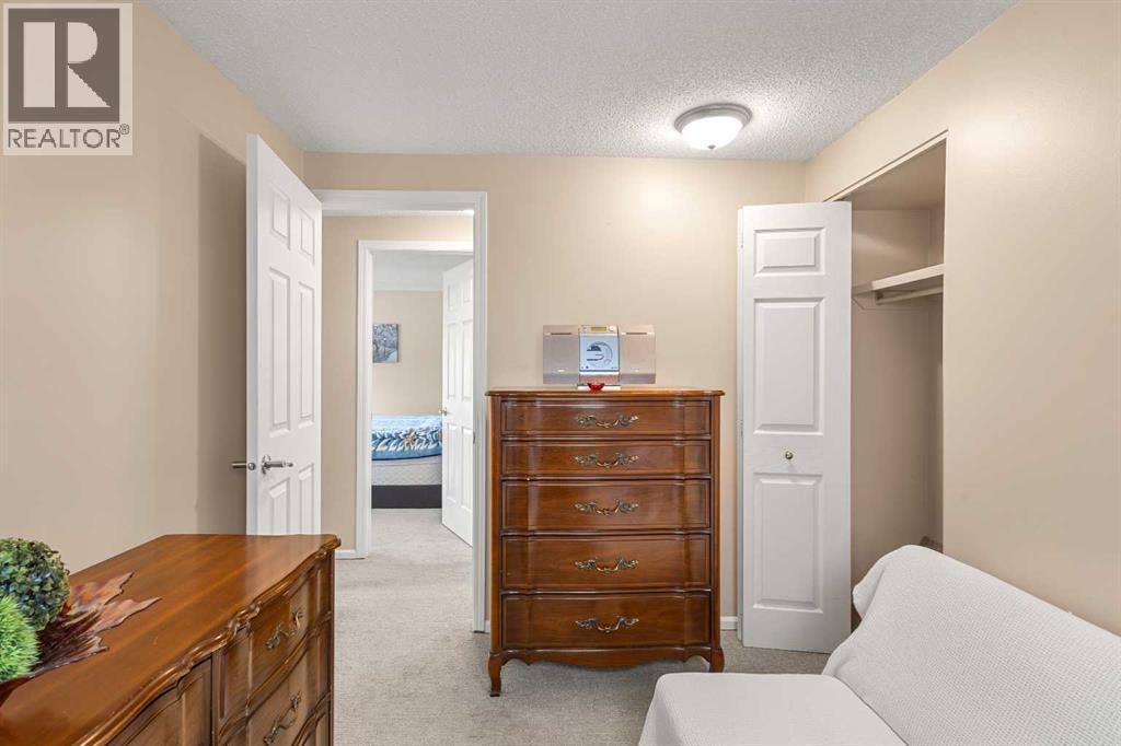 211 Abalone Place Ne, Calgary, Alberta  T2A 6S2 - Photo 18 - A2261773