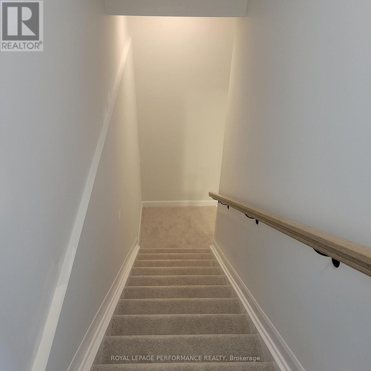 801 Arcadian Private, Ottawa, Ontario  K2T 0S8 - Photo 10 - X12445344