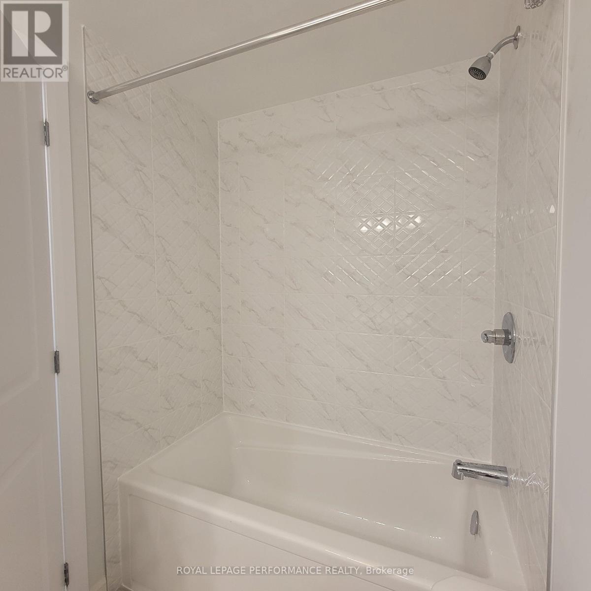801 Arcadian Private, Ottawa, Ontario  K2T 0S8 - Photo 16 - X12445344