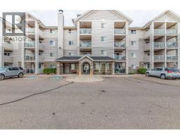 418, 1648 Saamis Drive NW Northwest Crescent Heights