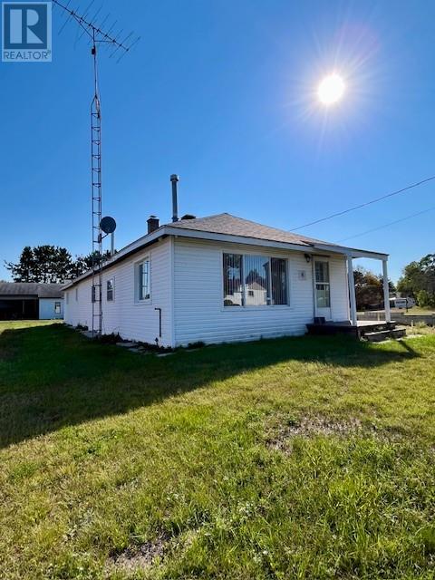 8 John Street, Iron Bridge, Ontario  P0R 1J0 - Photo 4 - 2124711