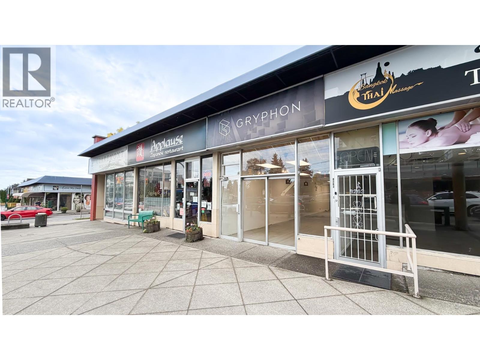 8265 Oak Street, Vancouver, British Columbia  V6P 4A8 - Photo 2 - C8066301