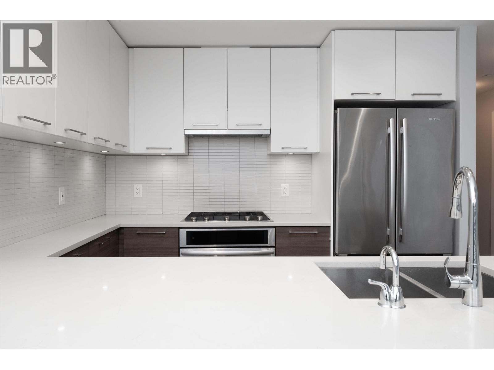 501 3488 Sawmill Crescent, Vancouver, British Columbia  V5S 0C7 - Photo 9 - R3055362