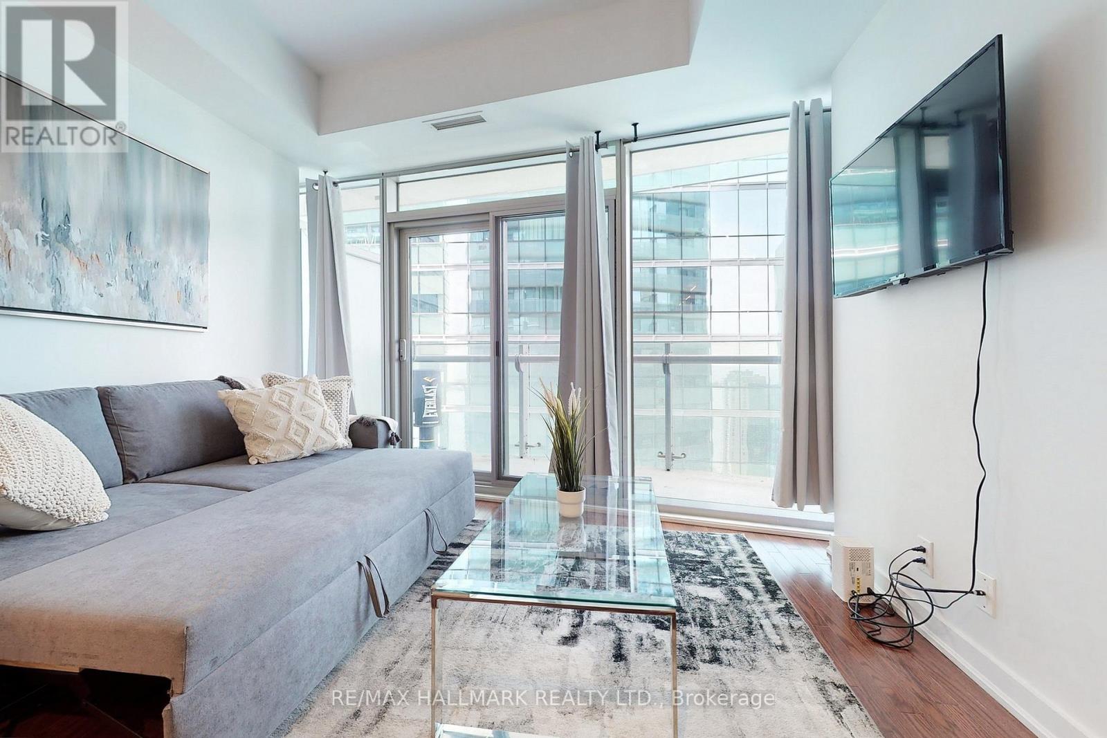3610 - 14 York Street, Toronto (Waterfront Communities), Ontario  M5J 2Z2 - Photo 19 - C12445354
