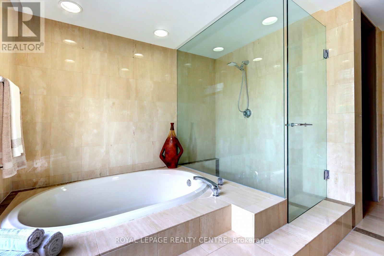 401w - 480 Queens Quay W, Toronto (Waterfront Communities), Ontario  M5V 2Y5 - Photo 31 - C12445373