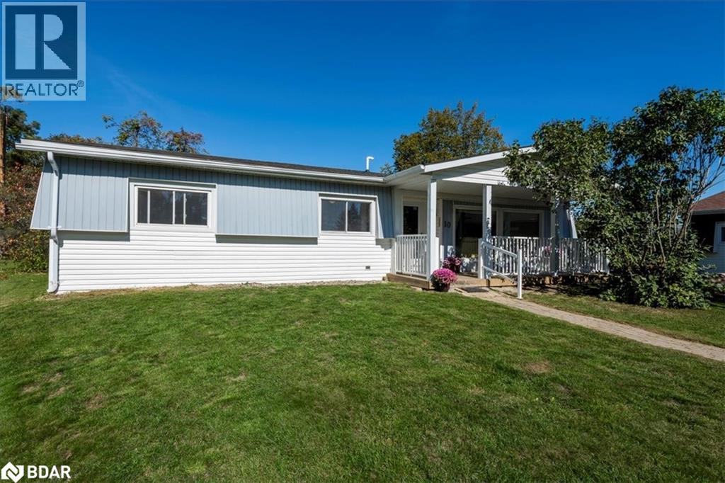 10 Mimosa Crescent, Innisfil, Ontario  L9S 1P9 - Photo 2 - 40776462