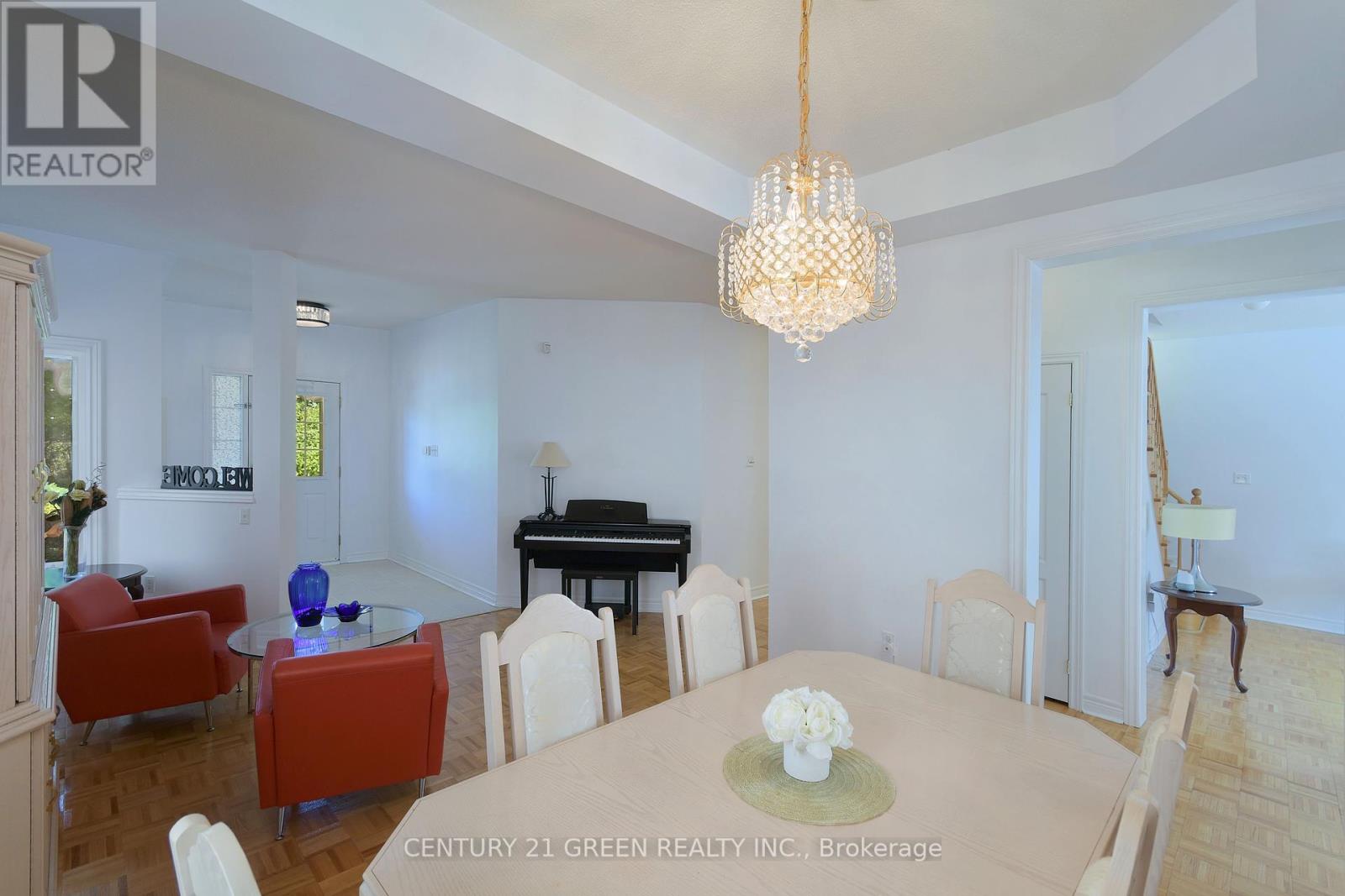 8 Lampman Drive, Toronto (Morningside), Ontario  M1E 5L1 - Photo 12 - E12445340