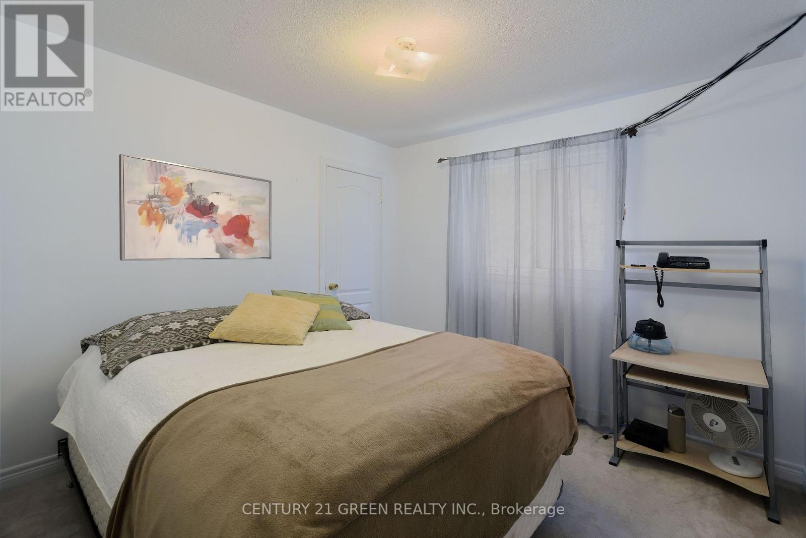 8 Lampman Drive, Toronto (Morningside), Ontario  M1E 5L1 - Photo 16 - E12445340