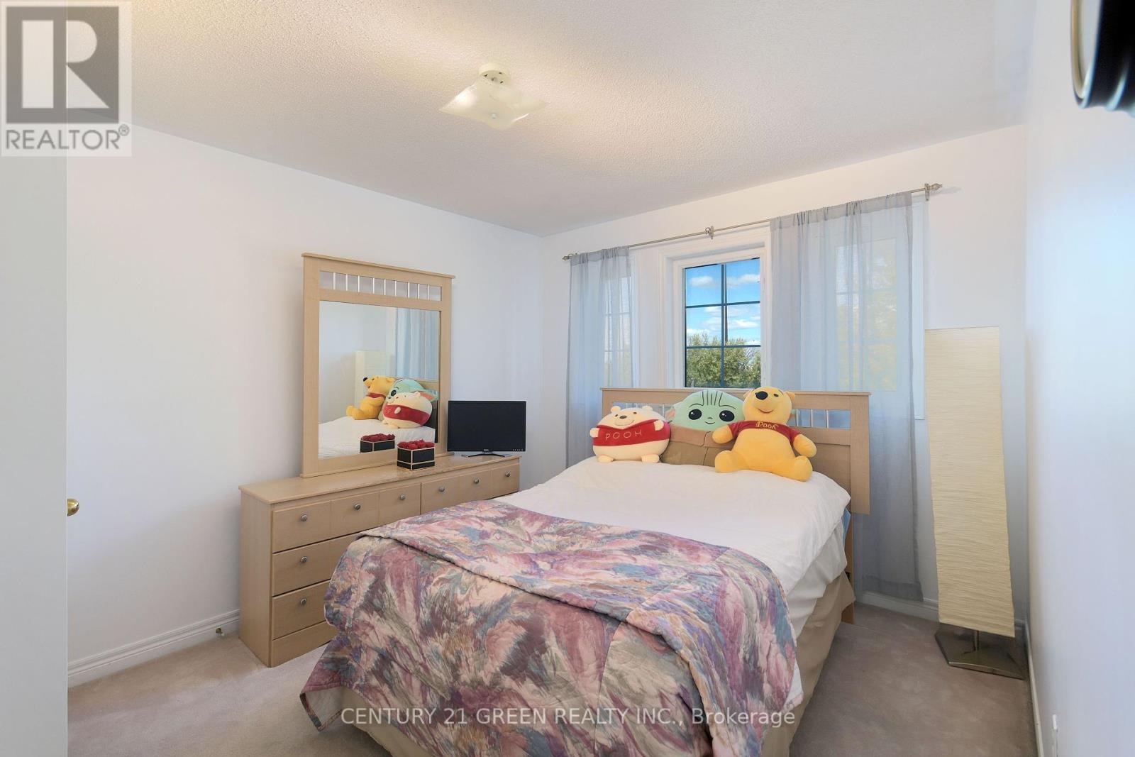 8 Lampman Drive, Toronto (Morningside), Ontario  M1E 5L1 - Photo 19 - E12445340
