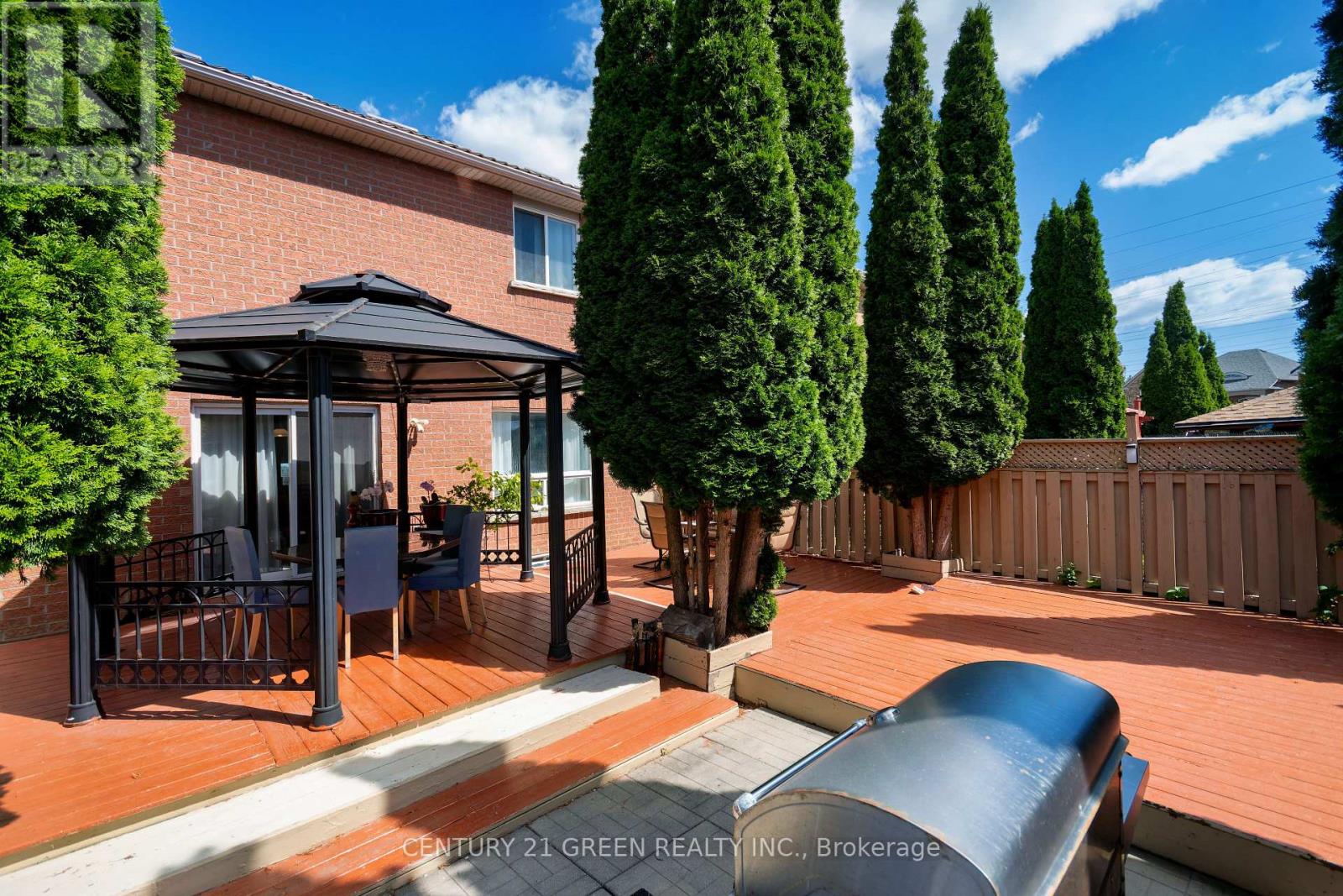 8 Lampman Drive, Toronto (Morningside), Ontario  M1E 5L1 - Photo 32 - E12445340