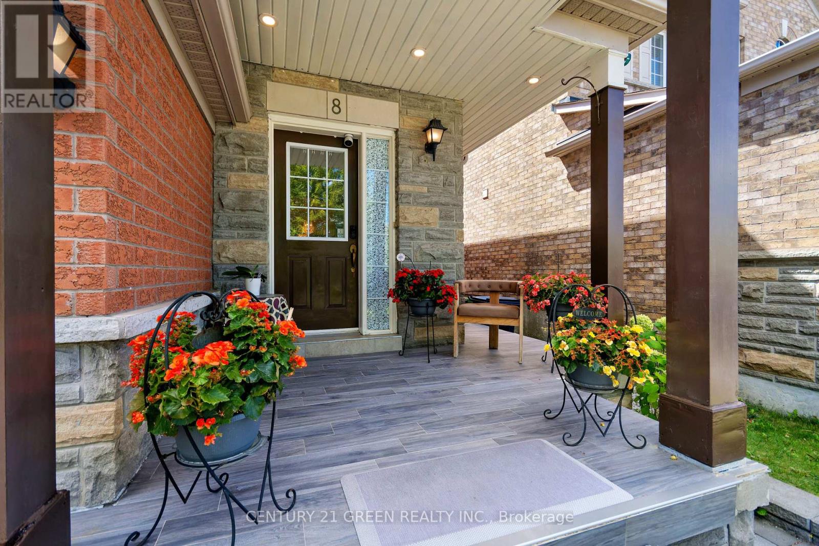 8 Lampman Drive, Toronto (Morningside), Ontario  M1E 5L1 - Photo 5 - E12445340