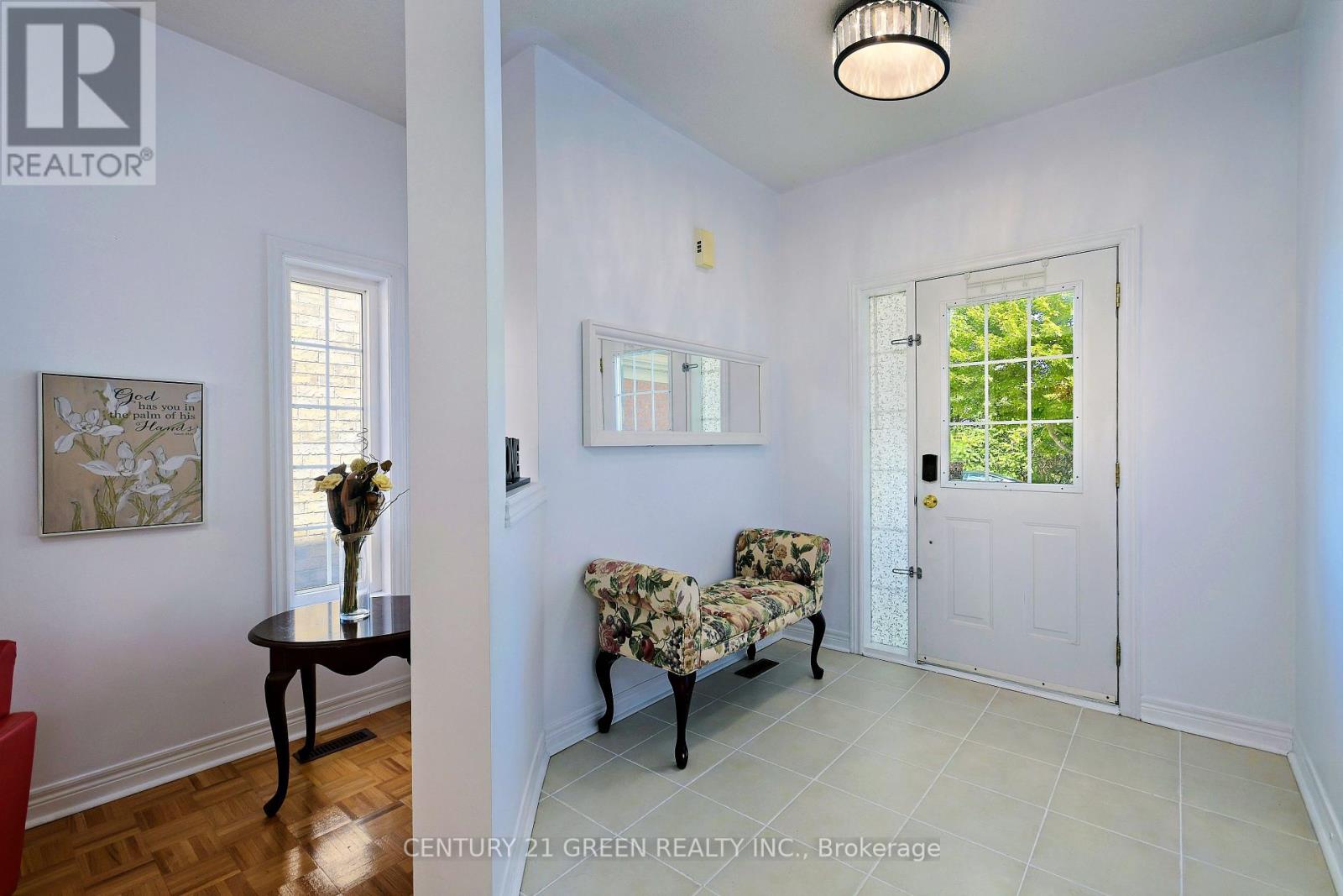 8 Lampman Drive, Toronto (Morningside), Ontario  M1E 5L1 - Photo 8 - E12445340
