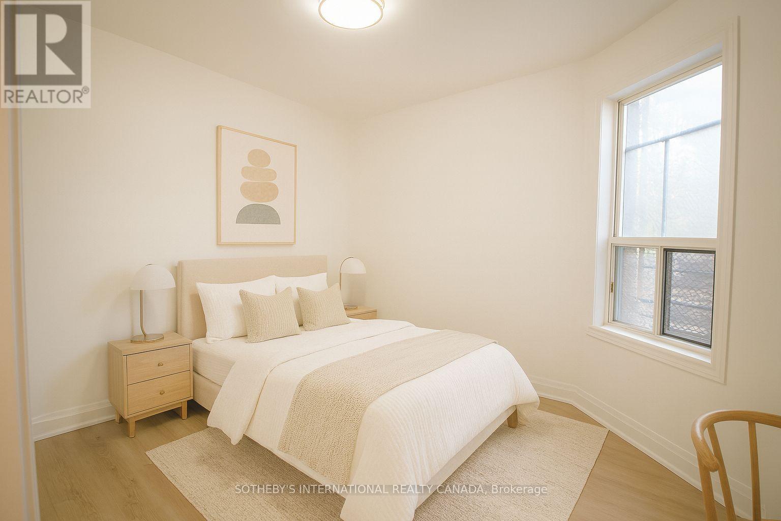Upper - 1026 Queen Street, Toronto, Ontario  M4M 1K4 - Photo 6 - E12436780