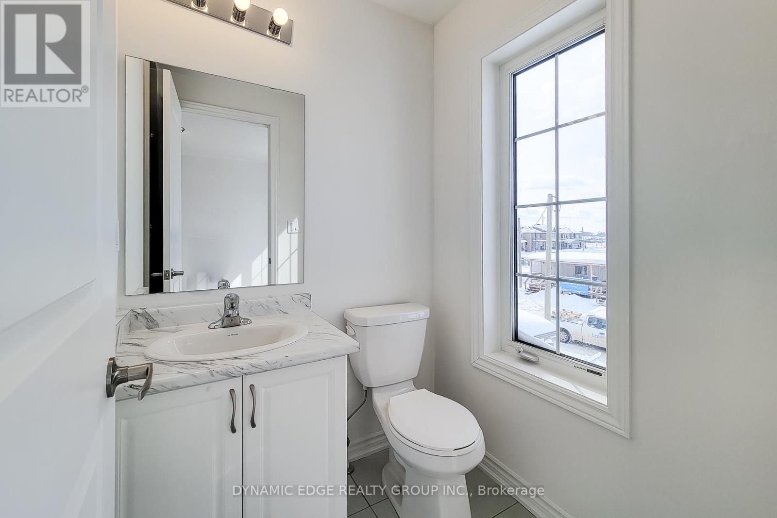 139 Henshaw Drive, Erin, Ontario  N0B 1T0 - Photo 30 - X12445281