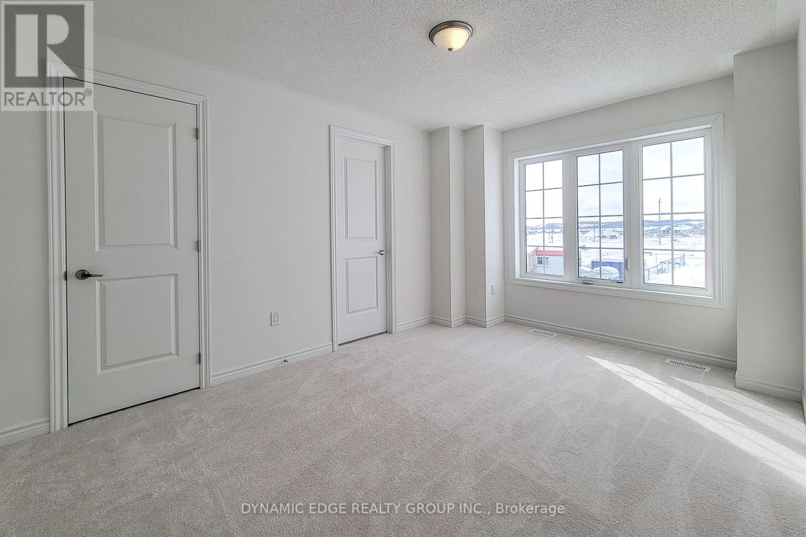 139 Henshaw Drive, Erin, Ontario  N0B 1T0 - Photo 27 - X12445281