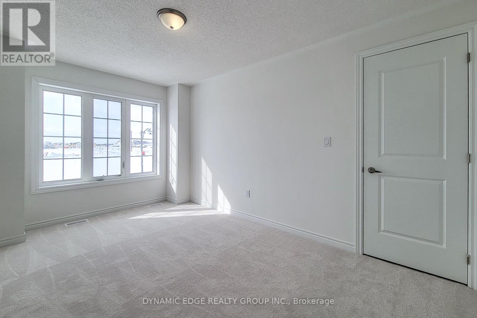 139 Henshaw Drive, Erin, Ontario  N0B 1T0 - Photo 28 - X12445281