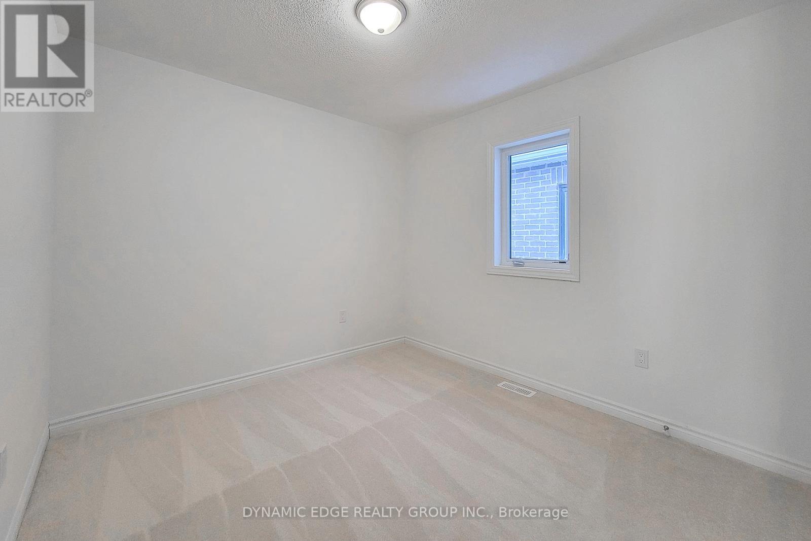 139 Henshaw Drive, Erin, Ontario  N0B 1T0 - Photo 35 - X12445281