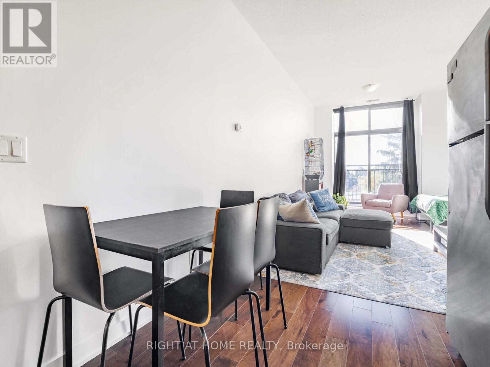 406 - 10376 Yonge Street, Richmond Hill (Mill Pond), Ontario  L4C 3B8 - Photo 12 - N12445366