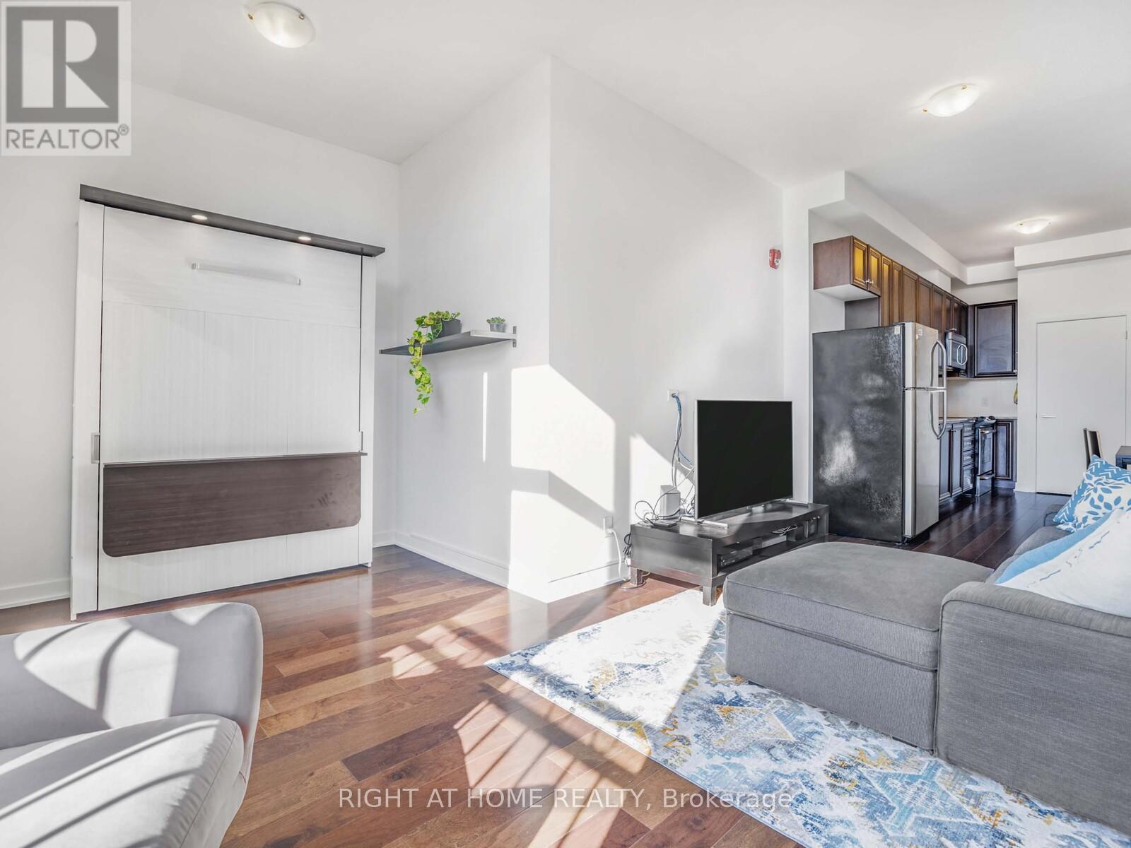 406 - 10376 Yonge Street, Richmond Hill (Mill Pond), Ontario  L4C 3B8 - Photo 14 - N12445366