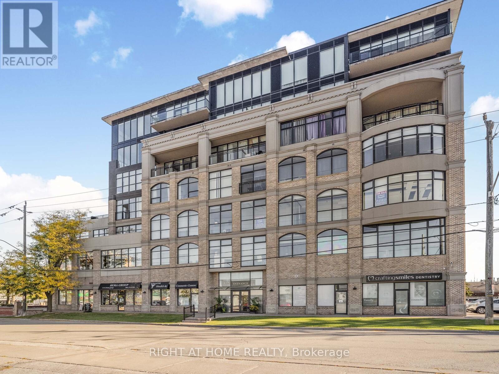 406 - 10376 Yonge Street, Richmond Hill (Mill Pond), Ontario  L4C 3B8 - Photo 2 - N12445366