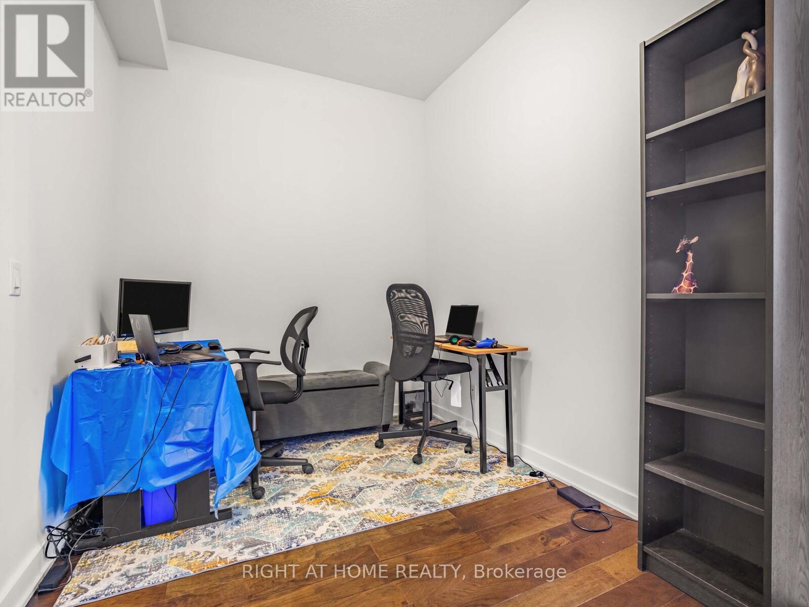 406 - 10376 Yonge Street, Richmond Hill (Mill Pond), Ontario  L4C 3B8 - Photo 23 - N12445366