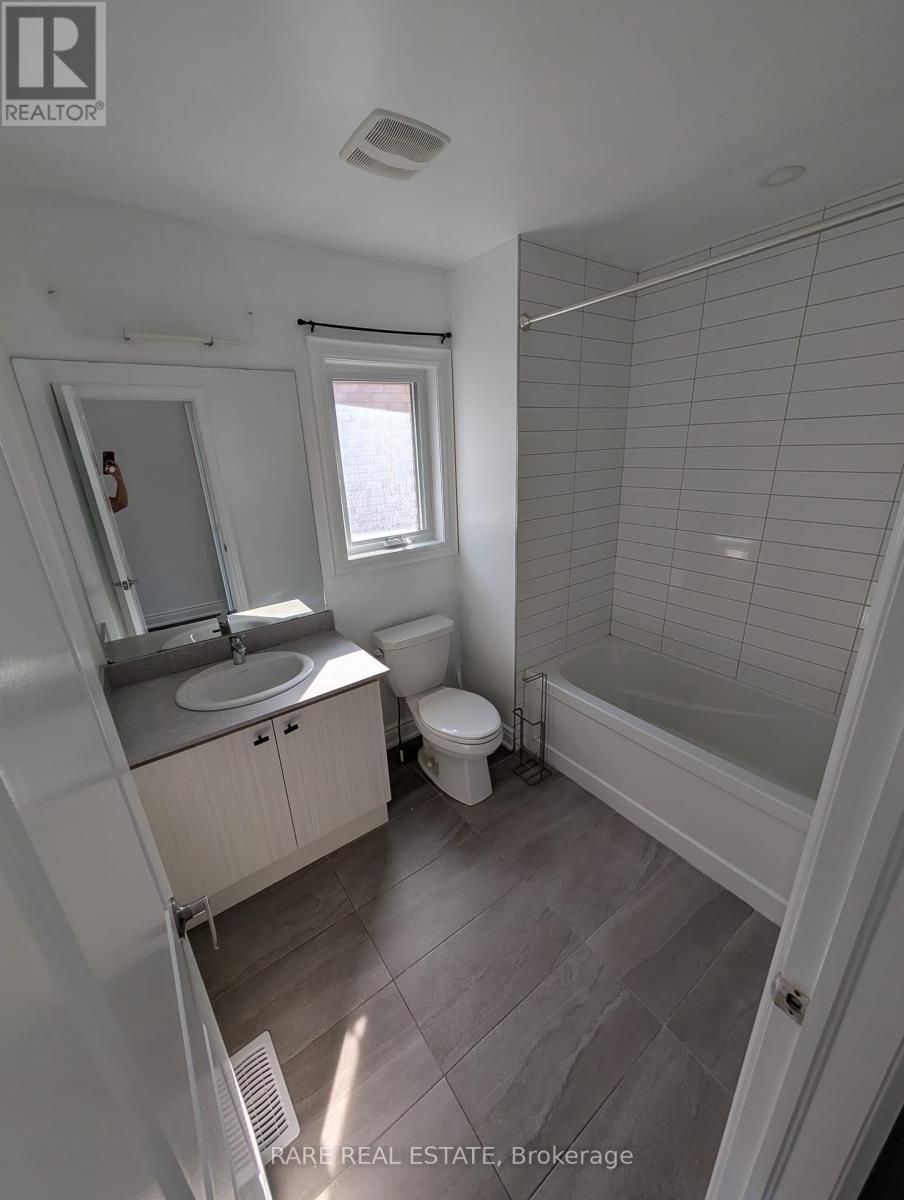 Main-2nd - 2131 Wilson Street, Innisfil, Ontario  L9S 0N8 - Photo 15 - N12445367