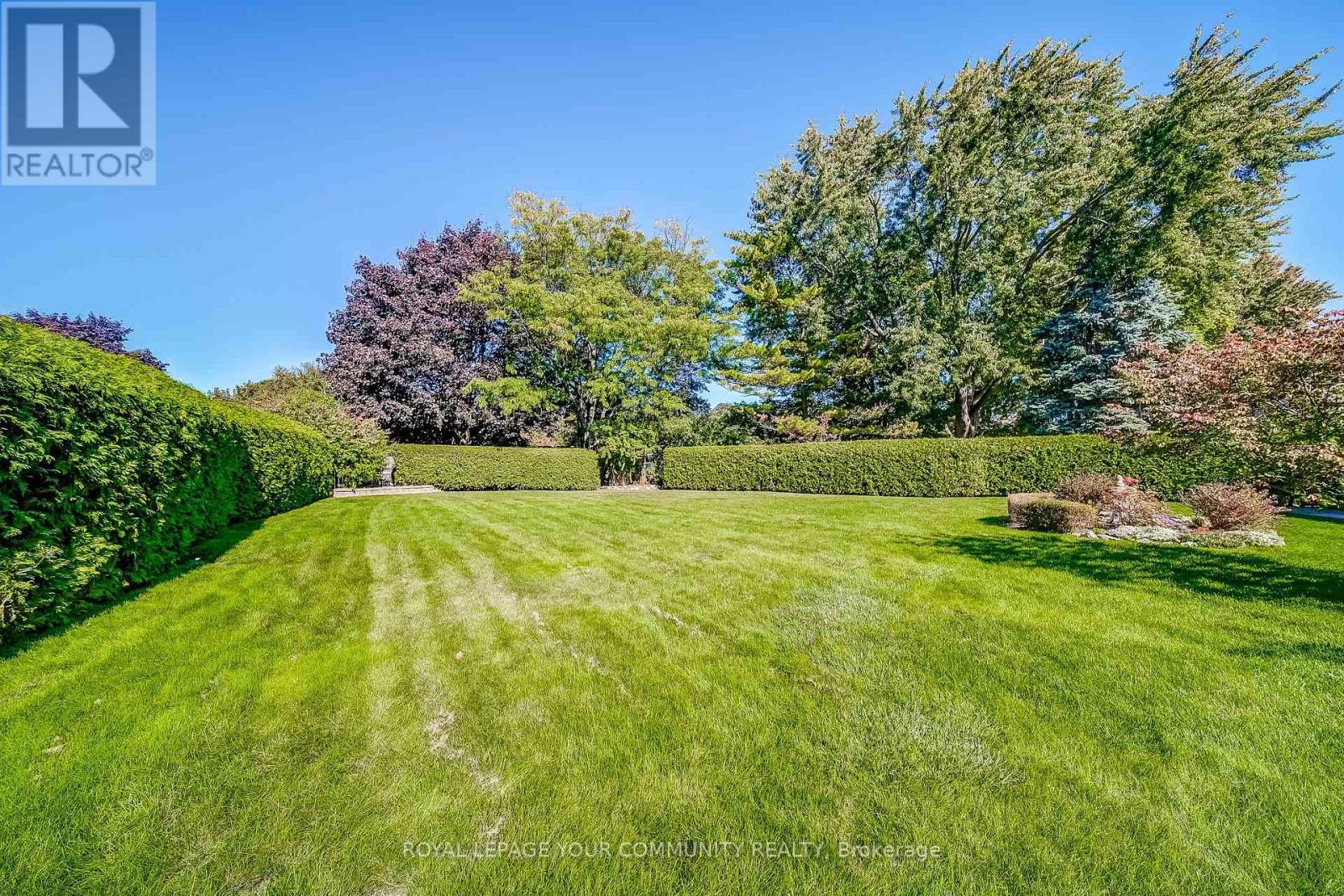 36 Devins Drive, Aurora, Ontario  L4G 2Z1 - Photo 40 - N12445376